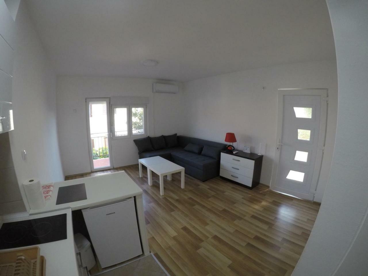 Vila Angel Hotel Подаца Екстериор снимка
